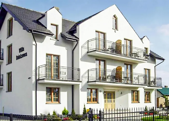 Stunning In * Karwia